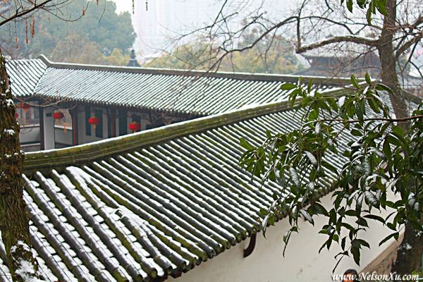 武汉 · 751